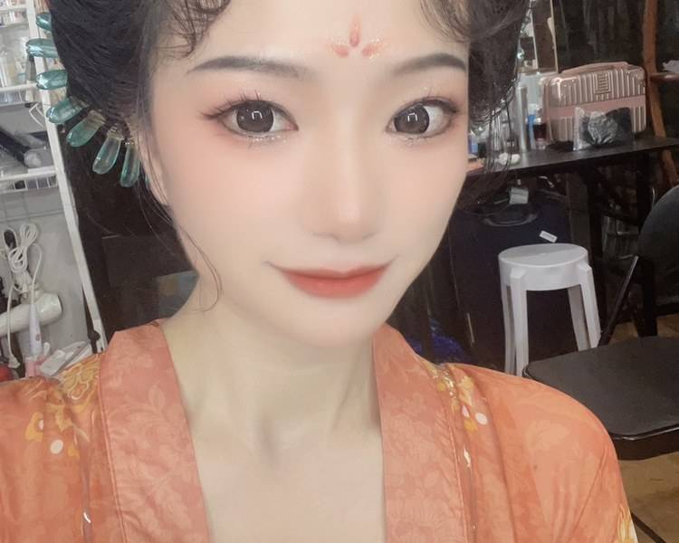 艺人背景图
