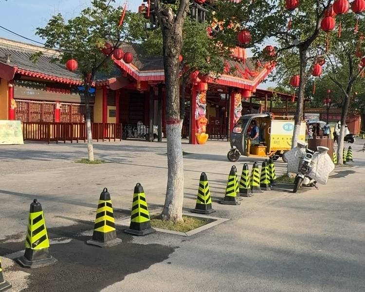 艺人背景图