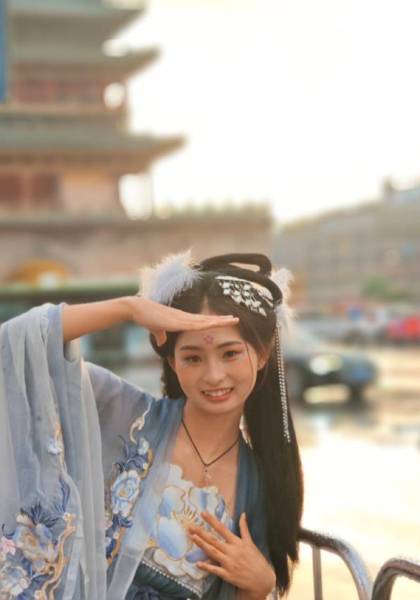 推荐艺人