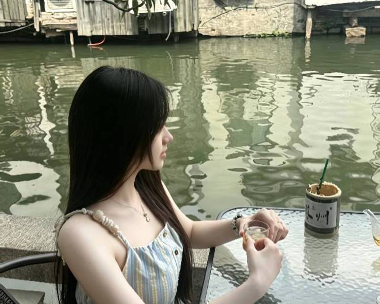 艺人背景图
