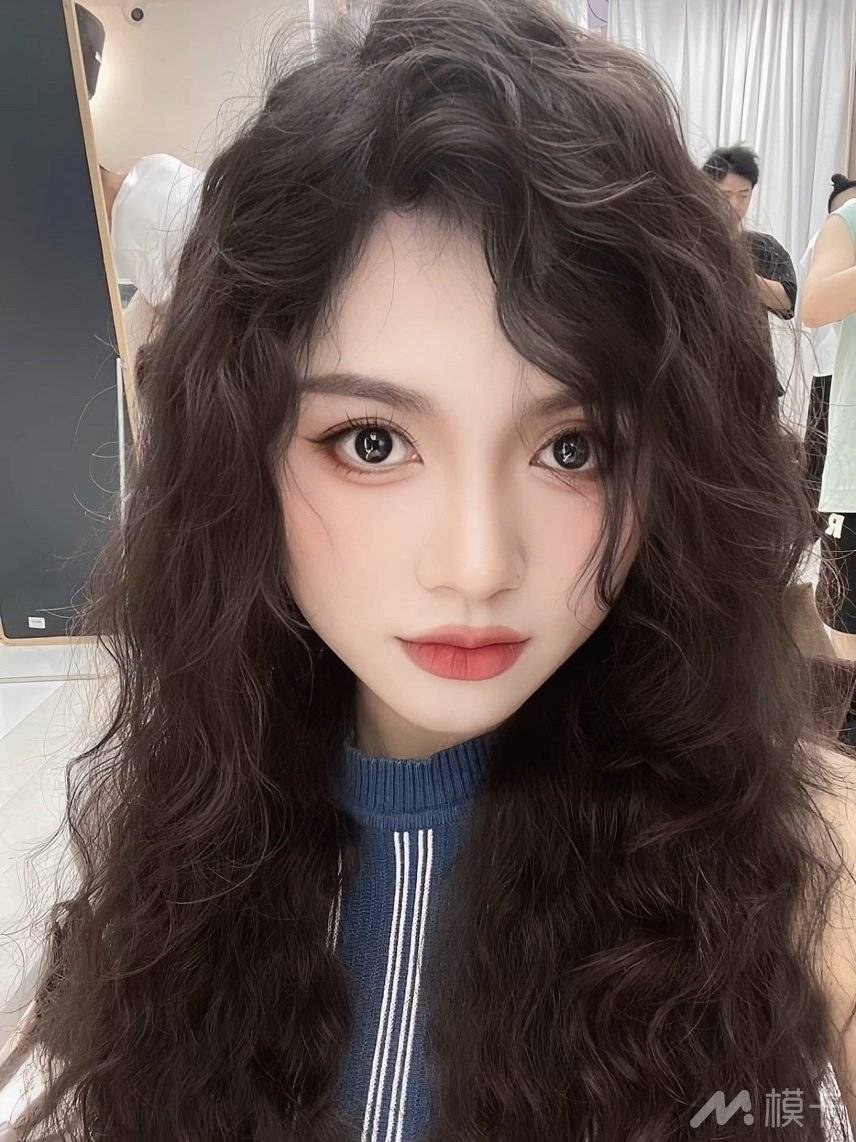 通告图片
