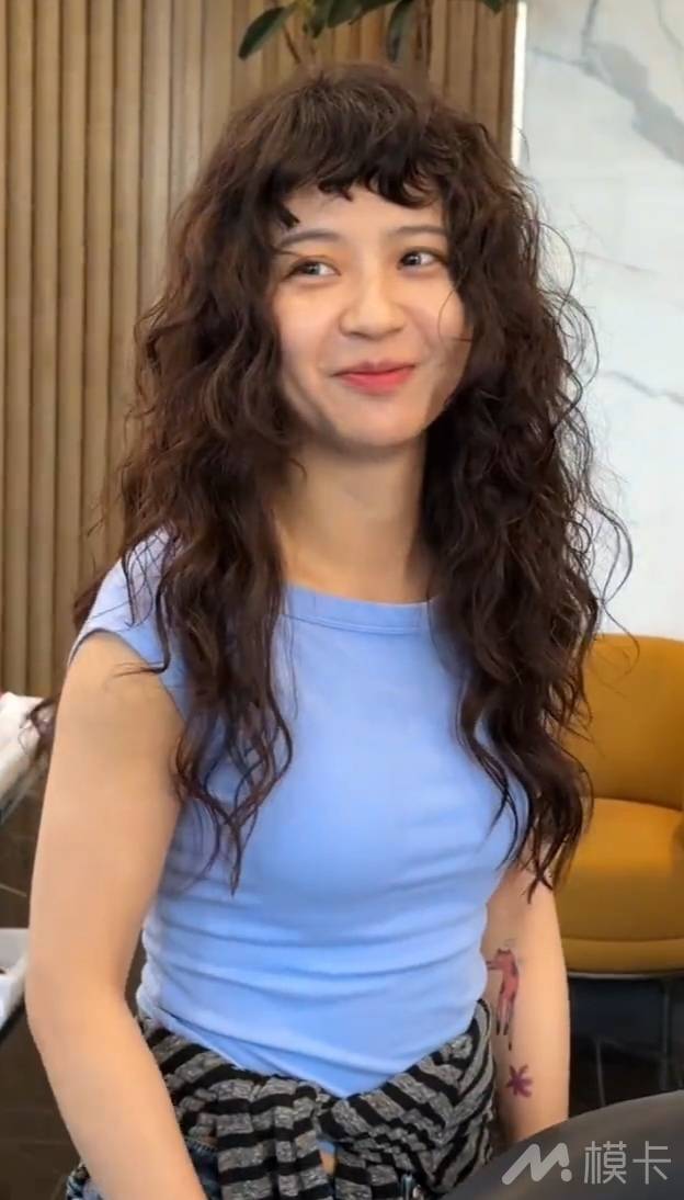 通告图片