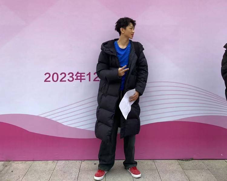 艺人背景图