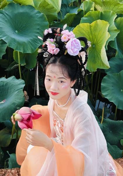 推荐艺人