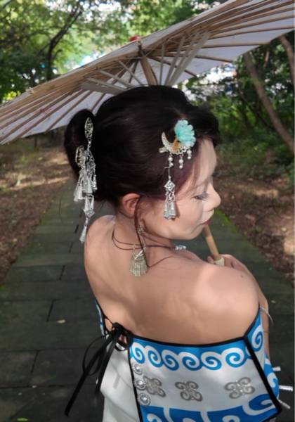 推荐艺人