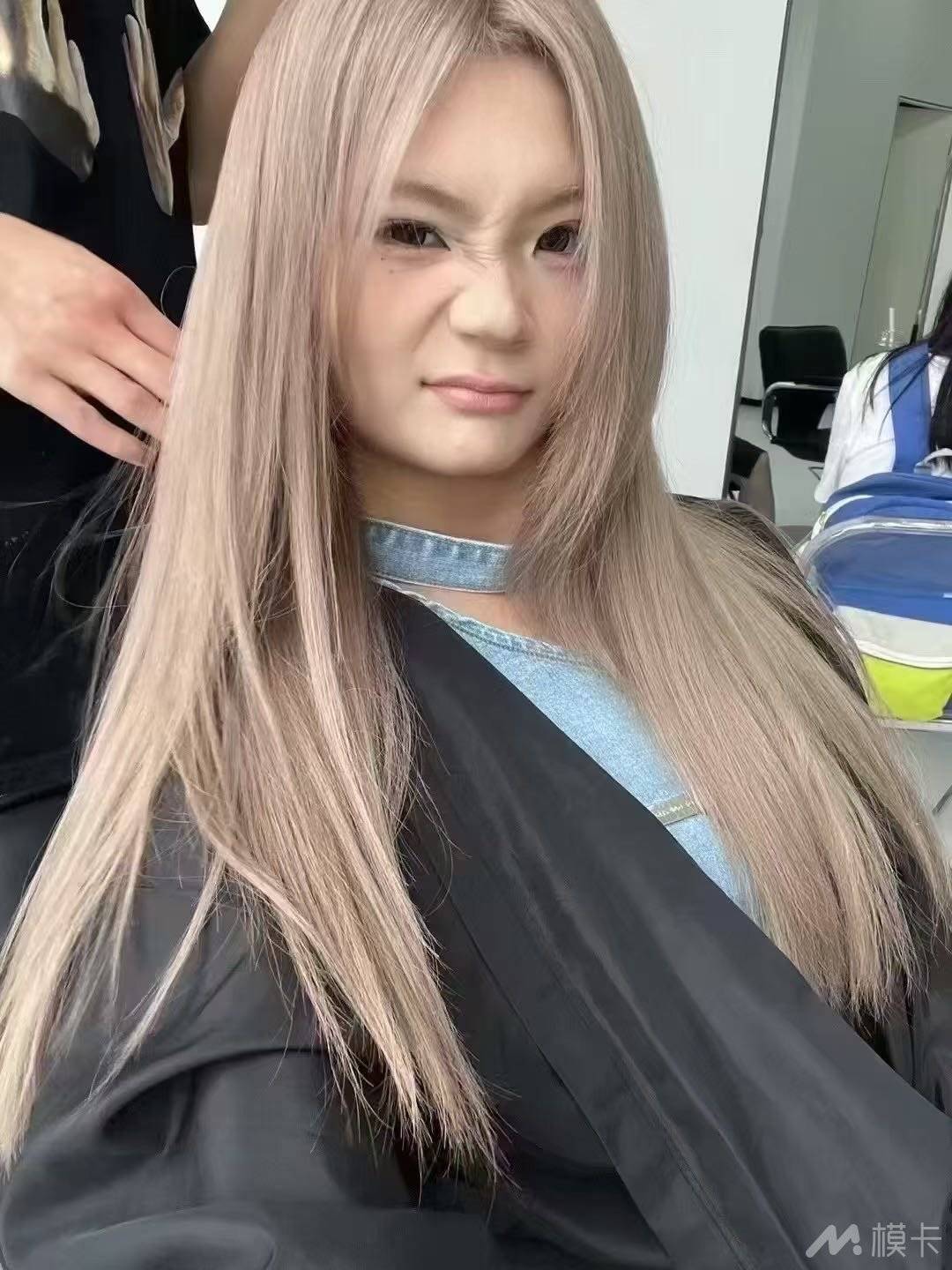 通告图片