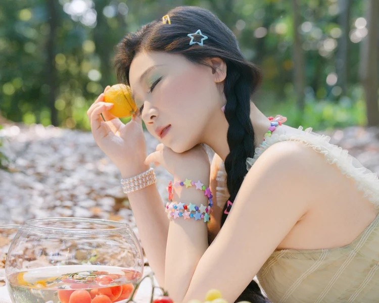 艺人背景图