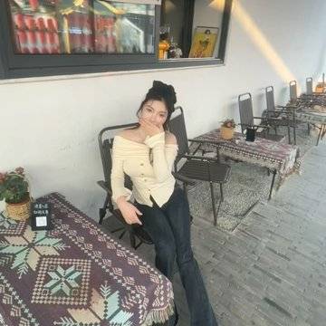 妍妍的微模卡作品