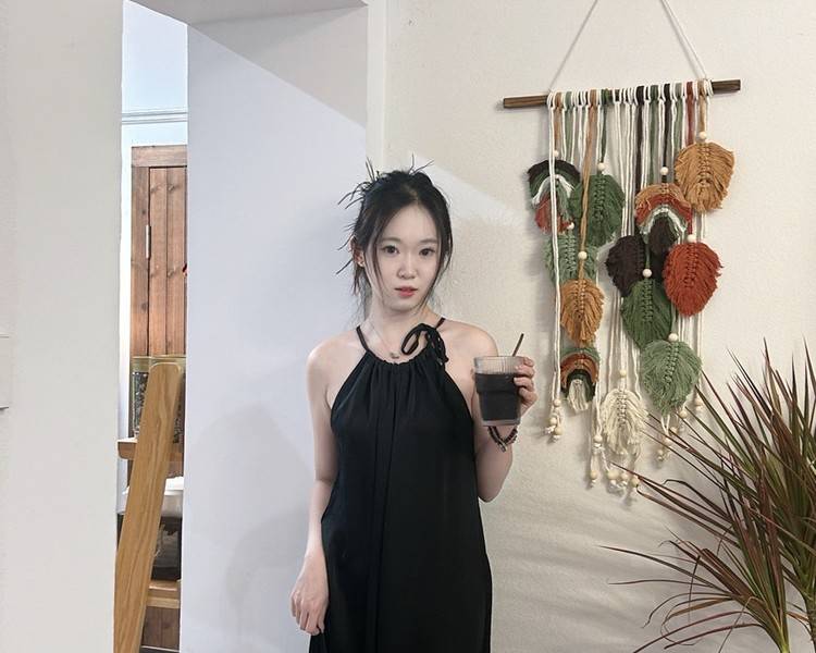 艺人背景图