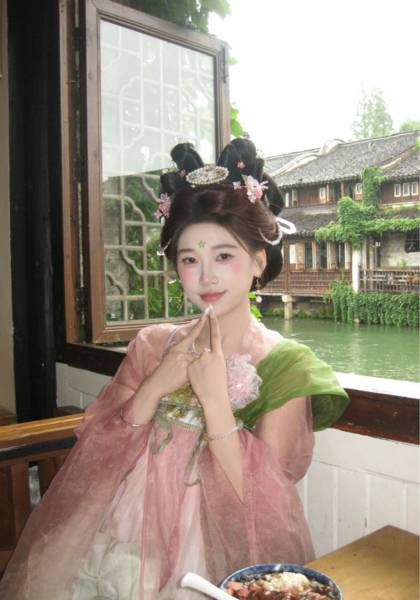 推荐艺人