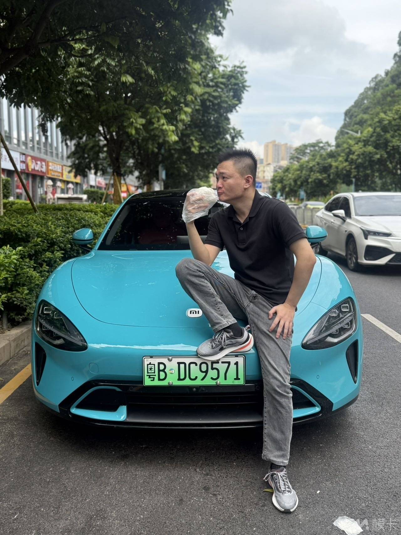 通告图片