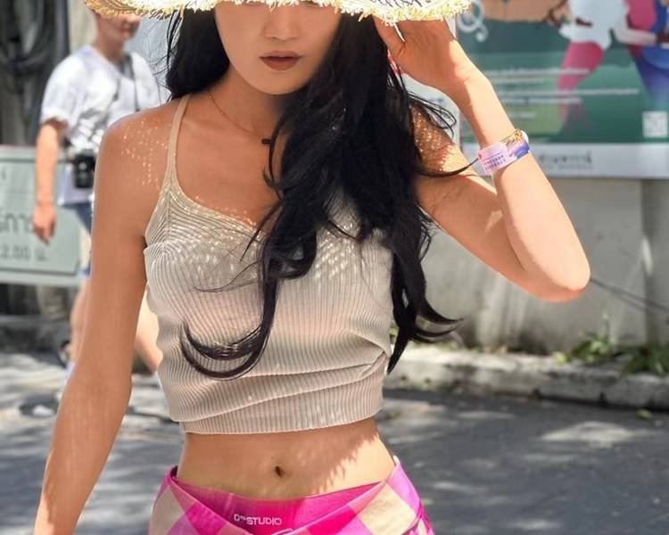 艺人背景图