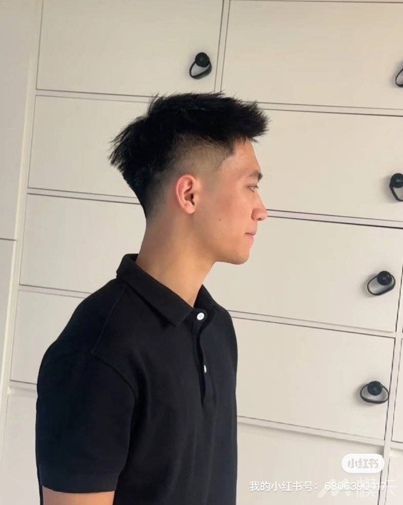 通告图片