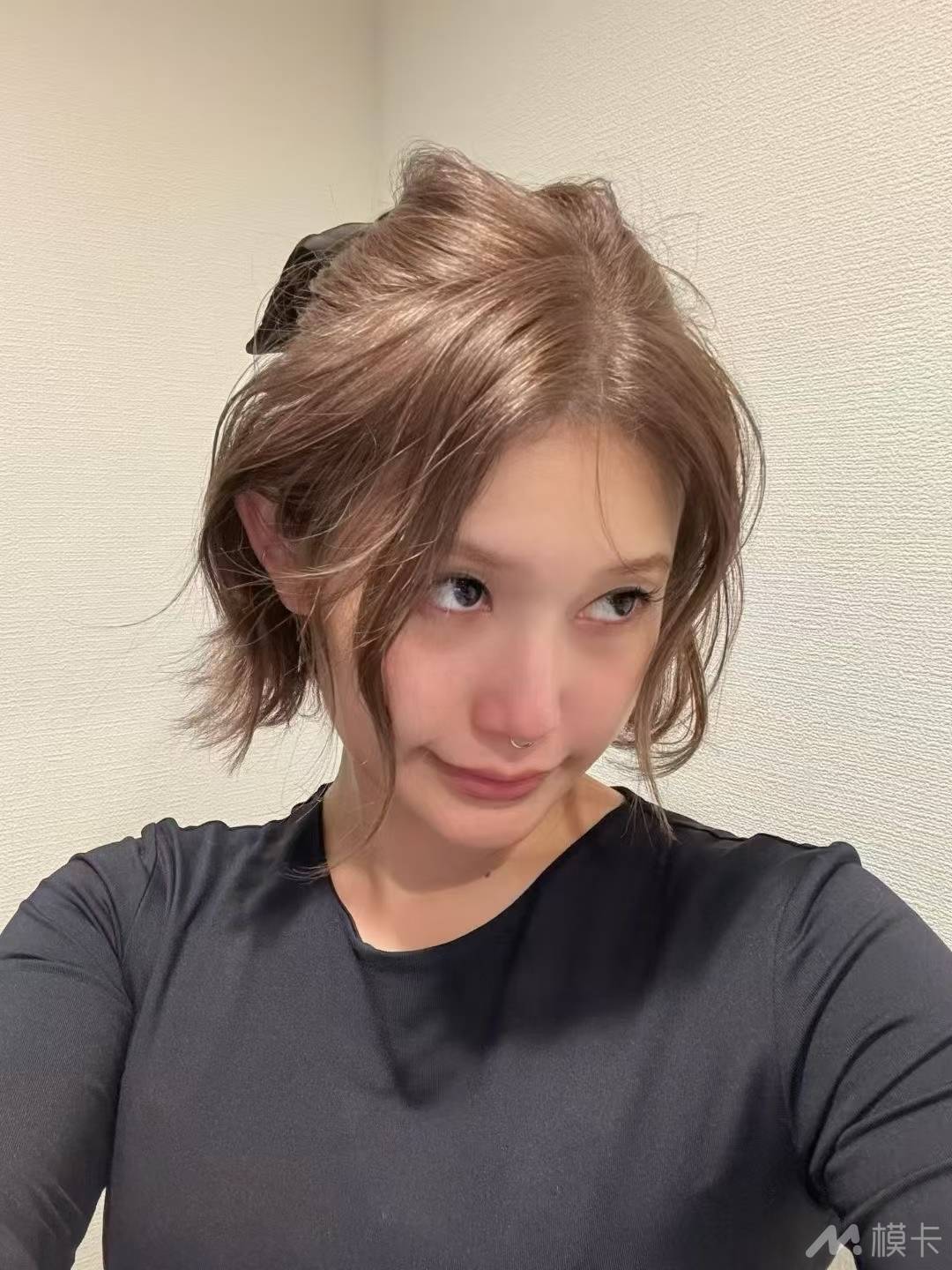 通告图片
