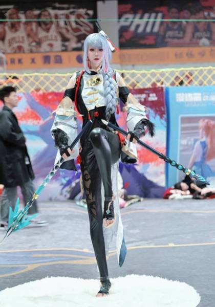 推荐艺人