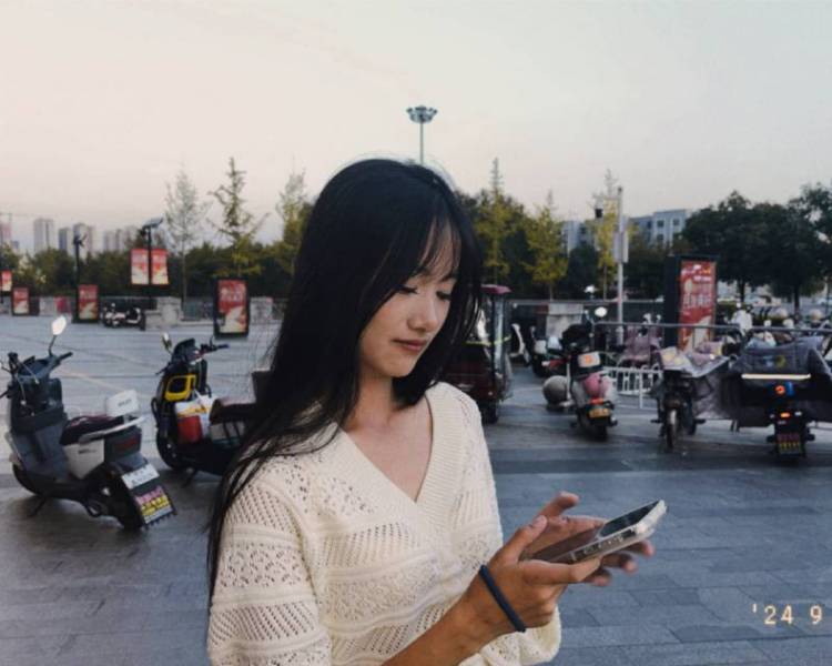 艺人背景图