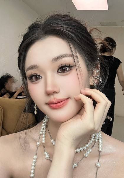 推荐艺人