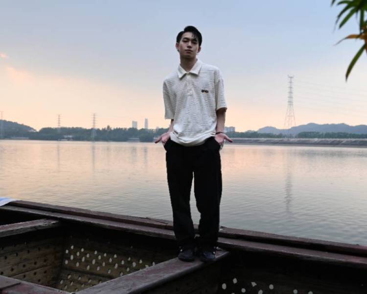 艺人背景图