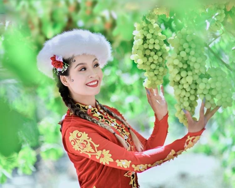 艺人背景图