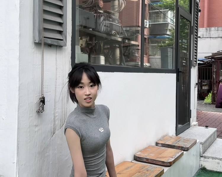 艺人背景图