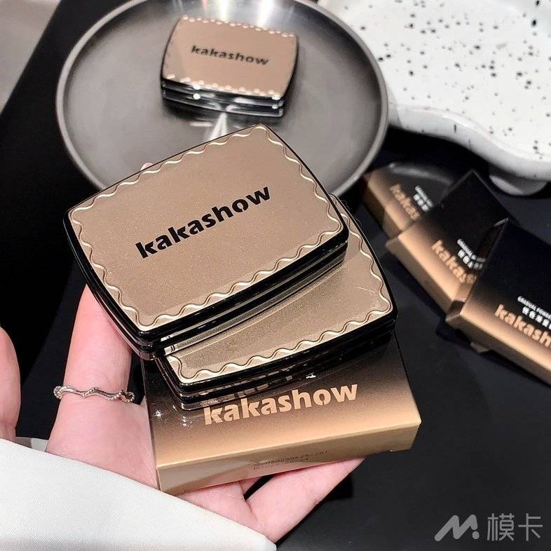 通告图片