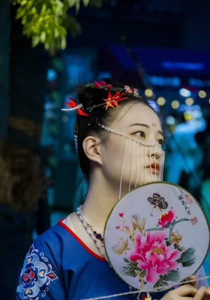 形象照片就想当个汉服模特自我介绍抖音:4.