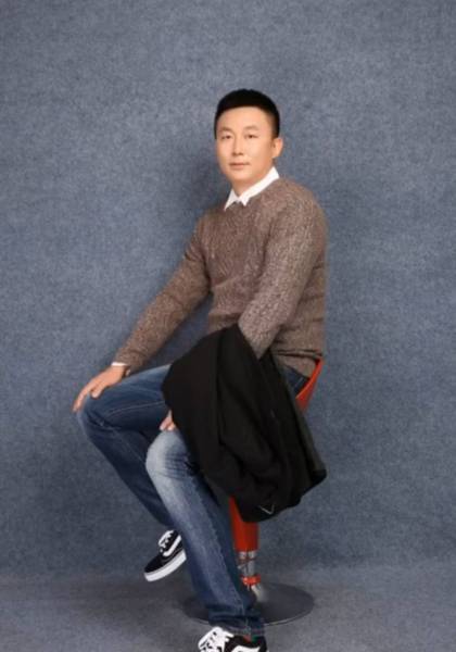 推荐艺人