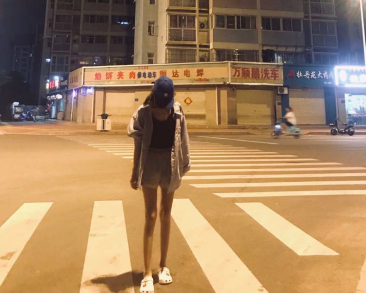 艺人背景图