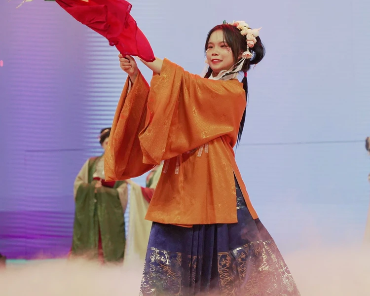 艺人背景图