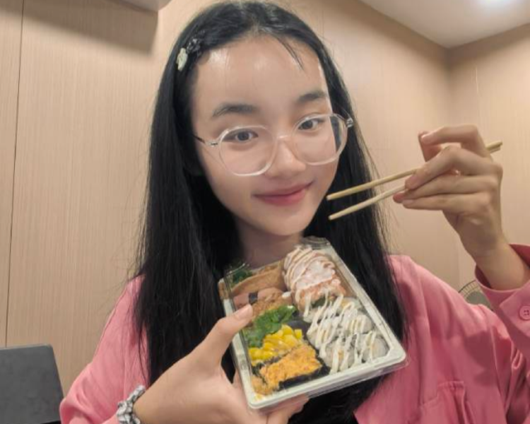 艺人背景图
