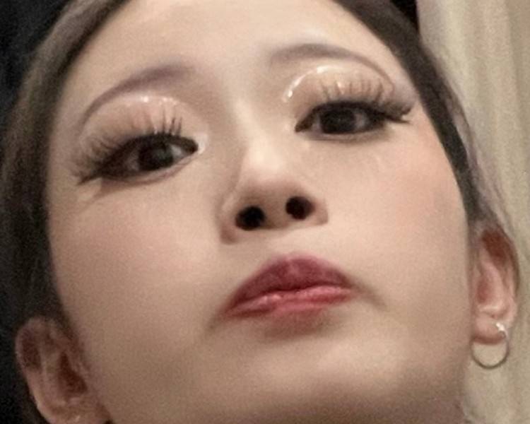 艺人背景图