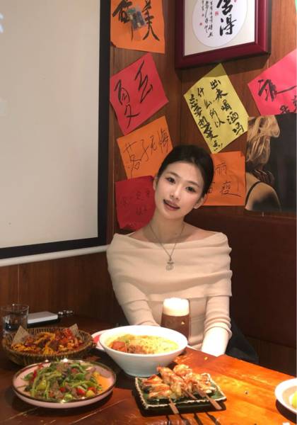 推荐艺人