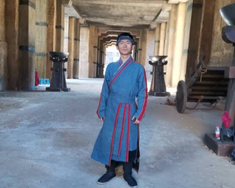 艺人背景图