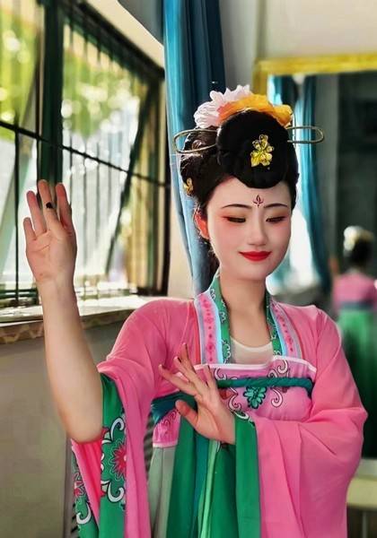 推荐艺人