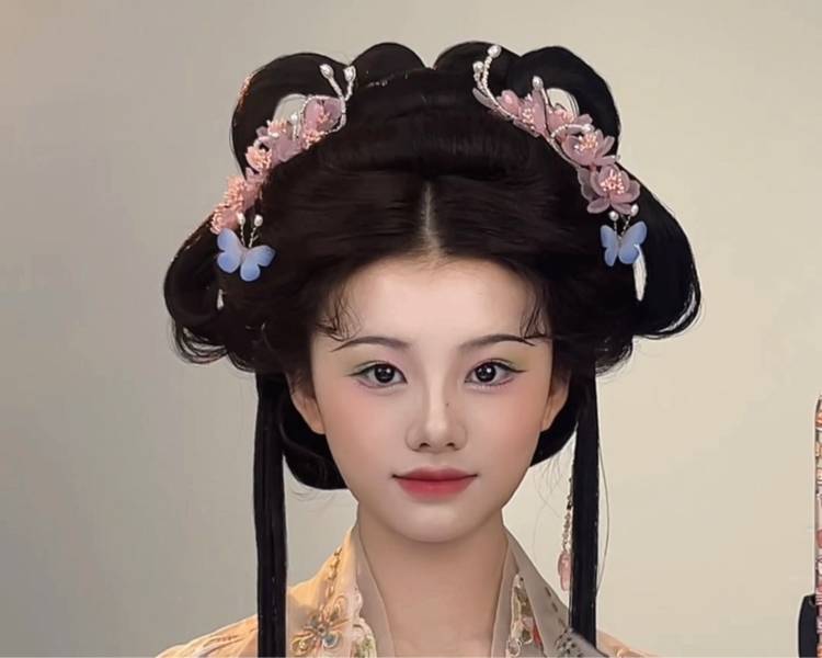 艺人背景图