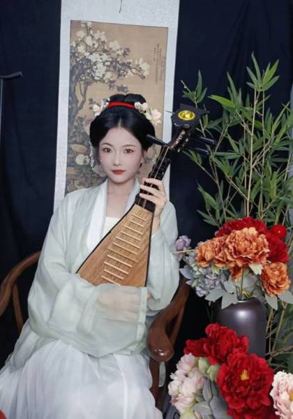 推荐艺人
