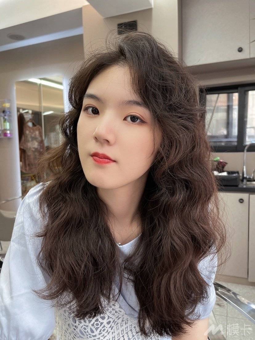 通告图片