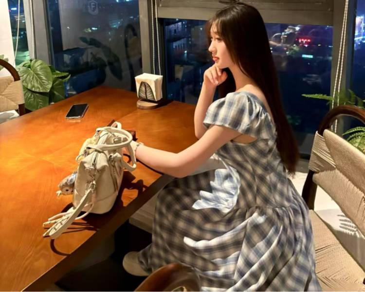 艺人背景图