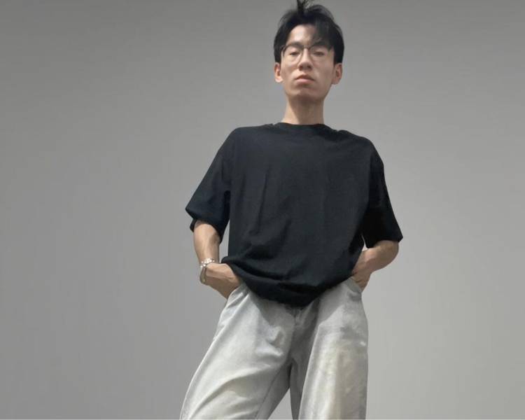 艺人背景图