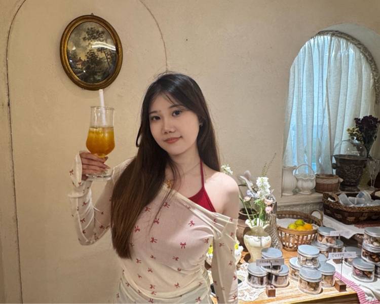 艺人背景图