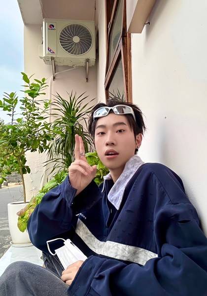 推荐艺人