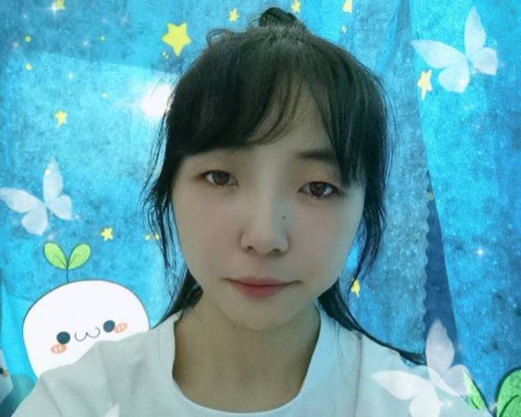 艺人背景图