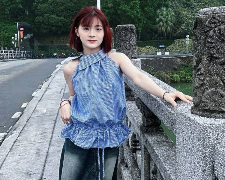艺人背景图