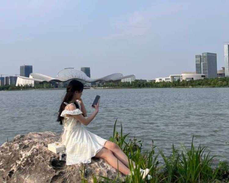 艺人背景图