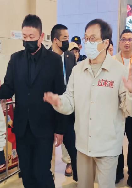 推荐艺人