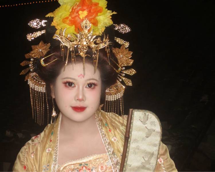 艺人背景图