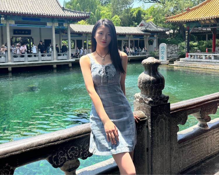 艺人背景图