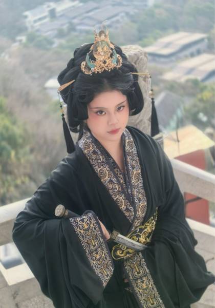 推荐艺人