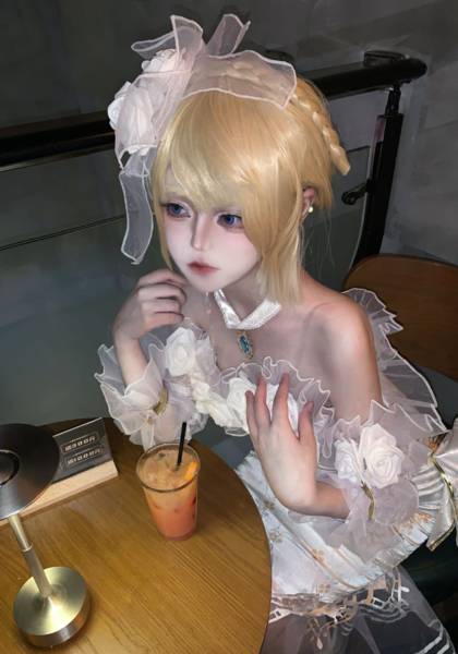 推荐艺人