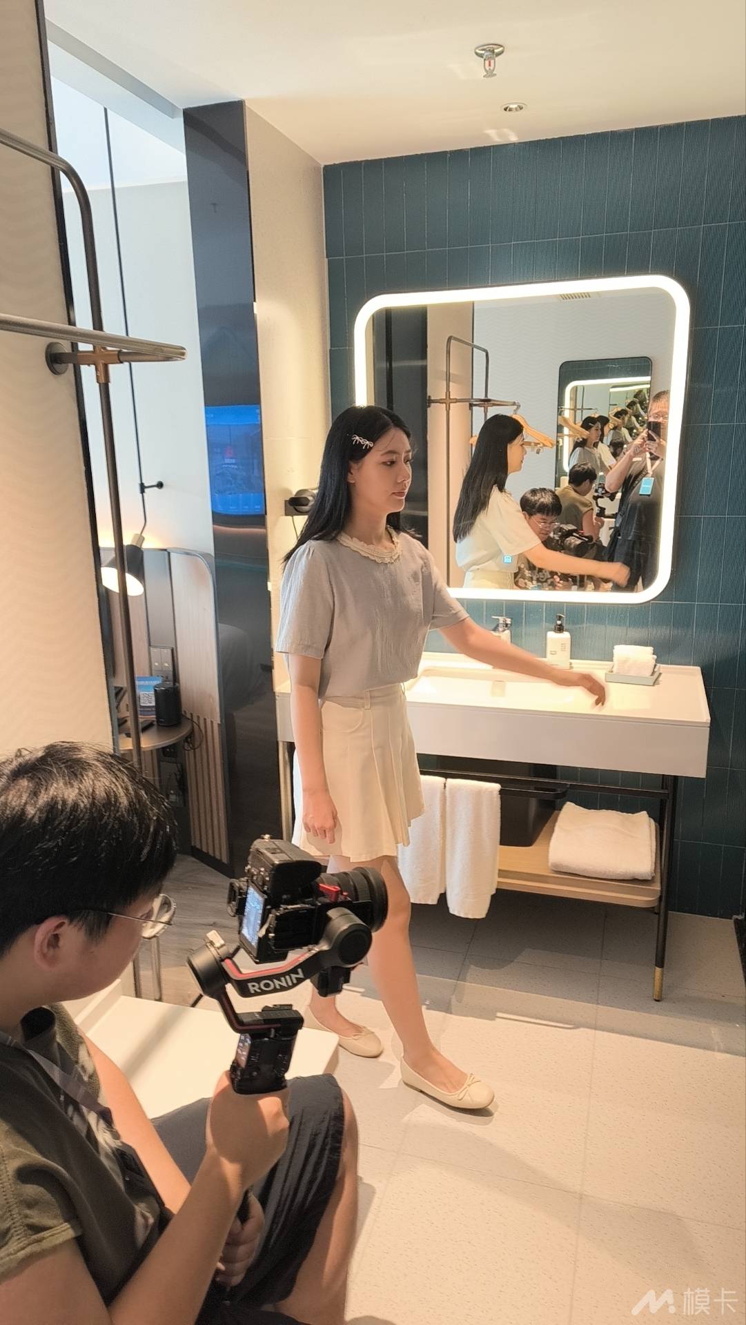 通告图片